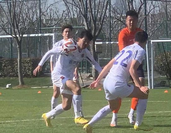 亚洲一级二级三级在线免费观看