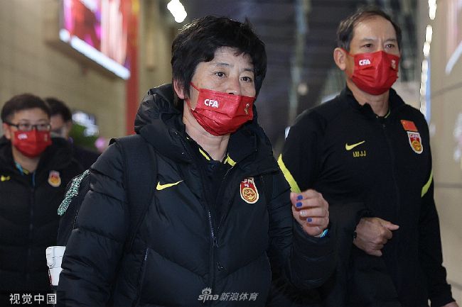 四虎免费看