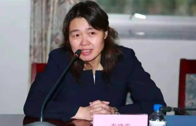 爱丝袜的vivian姐